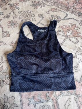 Allfenix sports bra